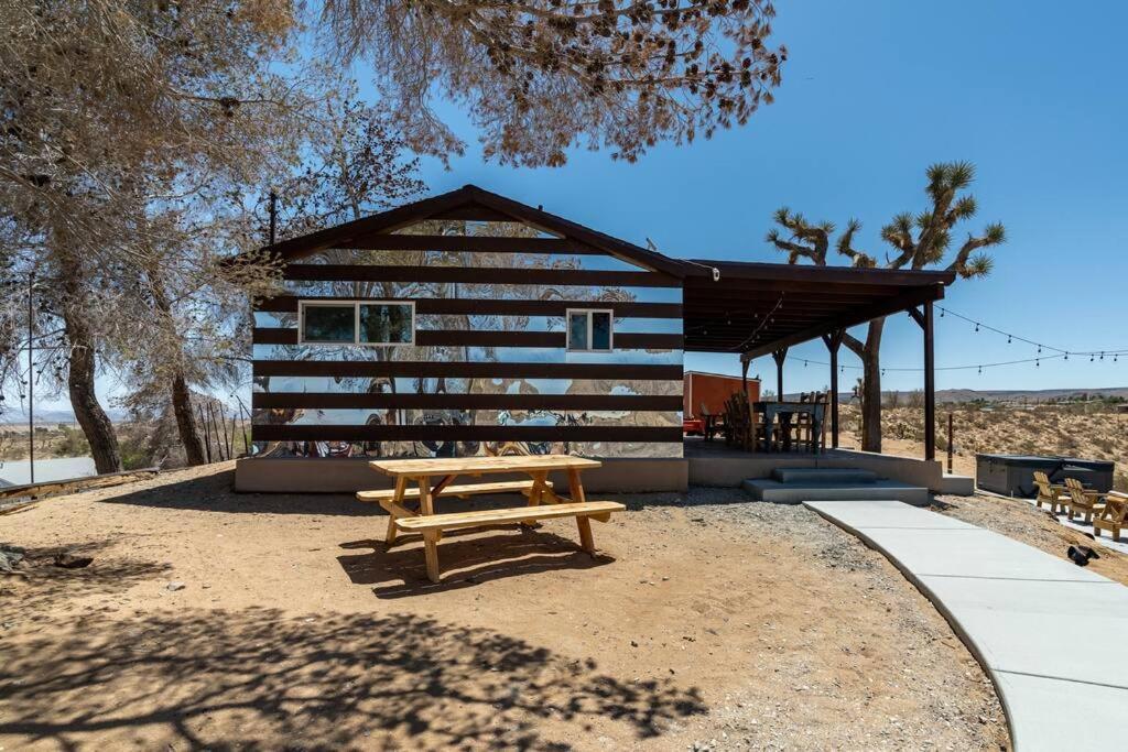 The Invisible Wind Cabin- Joshua Tree Amazing View Yucca Valley Exterior foto