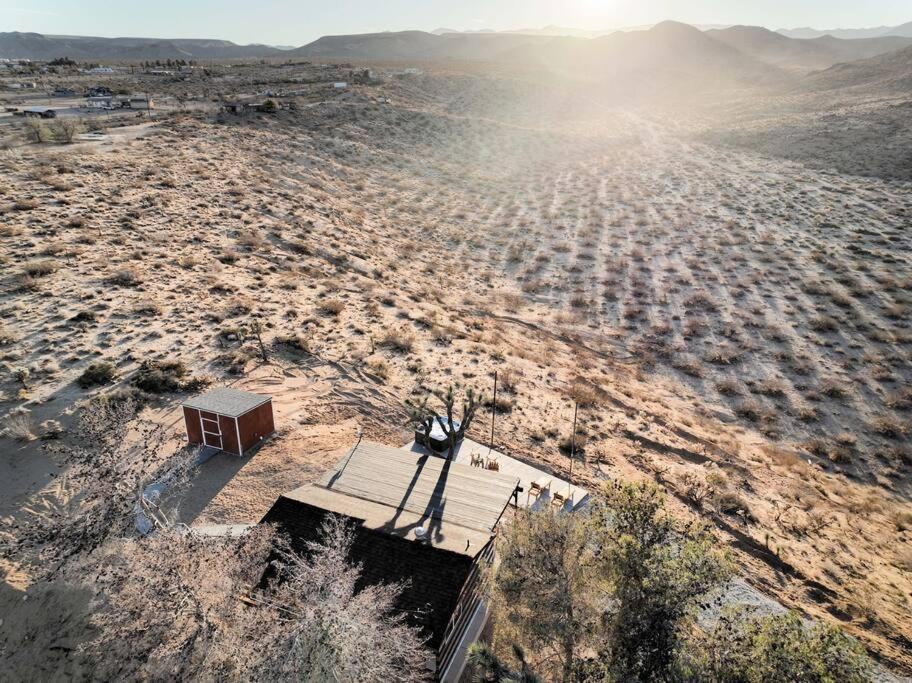 The Invisible Wind Cabin- Joshua Tree Amazing View Yucca Valley Exterior foto
